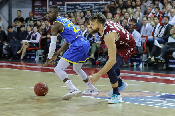 深刻影响国 深刻影响国