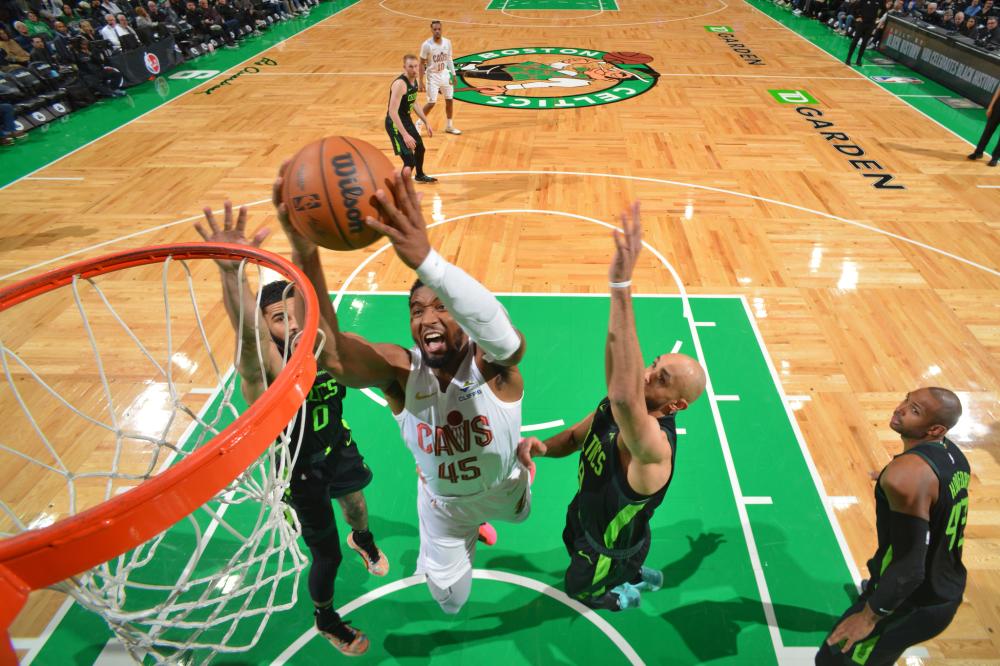 金光闪耀的 金光闪耀的